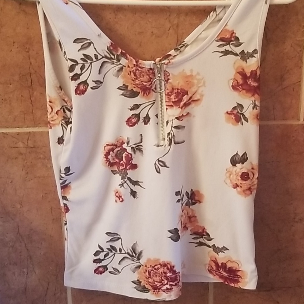 Floral zip up tank top